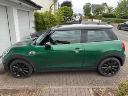Grün Gebraucht 2020 Mini Cooper Kleinwagen | 14.000 € (Superpreis)