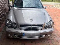 Gebraucht 2004 Mercedes C220 Avantgarde Kombi | 2.200 € (Fairer Preis)