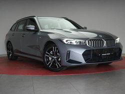 Grau Gebraucht 2024 BMW 330 Performance Kombi | 36.990 € (Guter Preis)
