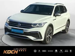 Pure white Gebraucht 2021 VW Tiguan Allspace R-line SUV | 32.860 € (Fairer Preis)