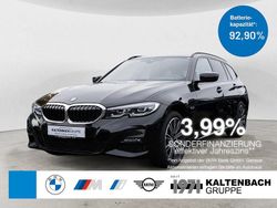 Schwarz Gebraucht 2022 BMW 330e M Sport Kombi | 31.890 € (Fairer Preis)