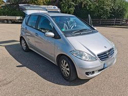 Silber Gebraucht 2025 Mercedes A170 Limousine | 2.900 €