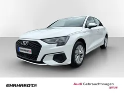 Weiß Gebraucht 2022 Audi A3 Sportback e-tron Design Limousine | 22.990 € (Guter Preis)