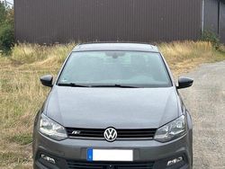 Grau Gebraucht 2015 VW Polo Highline Kleinwagen | 13.111 € (Etwas zu teuer)