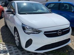 Schneeweiss/summitwhite/arctic Gebraucht 2021 Opel Corsa Edition Kombi | 16.990 € (Teuer)