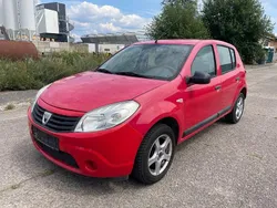 Rot Gebraucht 2009 Dacia Sandero Kleinwagen | 2.200 € (Fairer Preis)