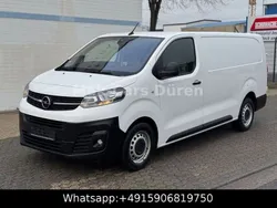 Weiß Gebraucht 2021 Opel Vivaro Edition Van | 14.900 € (Superpreis)