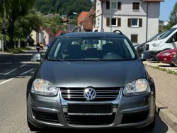 Grau Gebraucht 2009 VW Golf VI Comfortline Kombi | 5.500 € (Teuer)