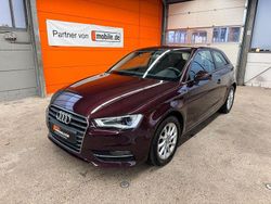 Rot Gebraucht 2013 Audi A3 Attraction Limousine | 9.999 € (Fairer Preis)
