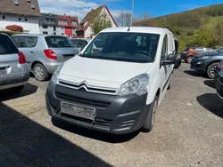 Weiß Gebraucht 2016 Citroën Berlingo Business Class Van / Kleinbus | 7.000 € (Fairer Preis)