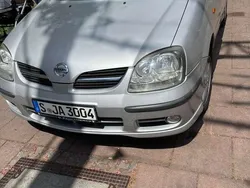 Gebraucht 2005 Nissan Almera Tino Acenta Van / Kleinbus | 2.350 € (Fairer Preis)