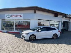 Super white 2 Gebraucht 2020 Toyota Corolla Team Kombi | 18.990 € (Fairer Preis)