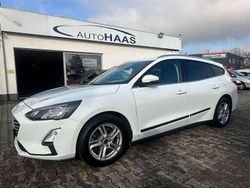 Weiß Gebraucht 2019 Ford Focus Cool & Connect Kombi | 11.890 € (Fairer Preis)