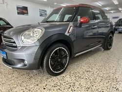 Grau Gebraucht 2015 Mini Park Lane Countryman Chili SUV | 12.970 €