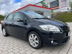 Night time black Gebraucht 2010 Toyota Auris Life Limousine | 3.799 € (Fairer Preis)