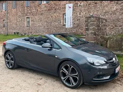 Grau Gebraucht 2013 Opel Cascada Cabrio | 6.999 €