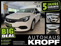 Schneeweiss/summitwhite/arctic Gebraucht 2021 Opel Astra Edition Limousine | 13.480 € (Guter Preis)