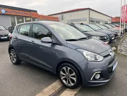 Grau Gebraucht 2014 Hyundai i10 Edition Kleinwagen | 7.999 € (Etwas zu teuer)