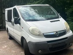Weiß Gebraucht 2011 Opel Vivaro Van | 2.900 € (Superpreis)
