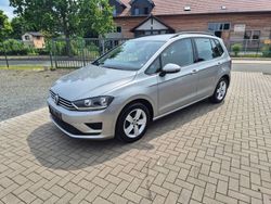 Silber Gebraucht 2017 VW Golf Sportsvan Comfortline Van / Kleinbus | 10.799 € (Fairer Preis)