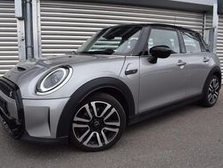 Silber Gebraucht 2024 Mini Cooper S Classic Kleinwagen | 29.700 € (Fairer Preis)