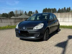 Gebraucht 2006 Renault Clio II Expression Limousine | 2.200 € (Fairer Preis)
