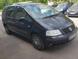 Schwarz Gebraucht 2003 VW Sharan Van / Kleinbus | 2.750 € (Fairer Preis)