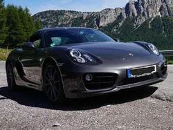 Grau Gebraucht 2013 Porsche Cayman S Coupé | 56.500 € (Etwas zu teuer)