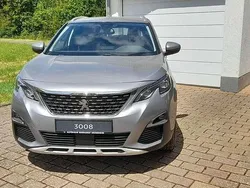 Grau Gebraucht 2020 Peugeot 3008 Allure SUV | 18.450 € (Guter Preis)