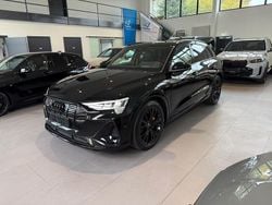 Schwarz Gebraucht 2022 Audi e-tron Black Edition SUV | 40.999 € (Guter Preis)
