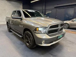 Grau Gebraucht 2013 Dodge Ram Abholung | 18.400 €