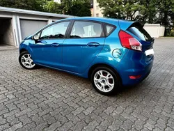 Blau Gebraucht 2013 Ford Fiesta SYNC Edition Kleinwagen | 6.890 € (Fairer Preis)