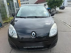 Schwarz Gebraucht 2009 Renault Twingo Kleinwagen | 1.000 € (Superpreis)