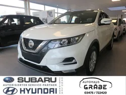 Weiß Gebraucht 2020 Nissan Qashqai N-Connecta SUV | 18.990 € (Fairer Preis)