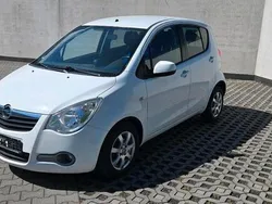 Weiß Gebraucht 2009 Opel Agila Kleinwagen | 1.999 € (Fairer Preis)