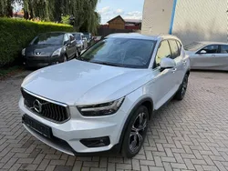 Silber Gebraucht 2020 Volvo XC40 Inscription SUV | 25.900 € (Fairer Preis)
