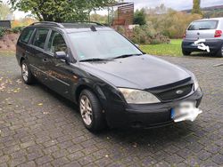 Schwarz Gebraucht 2003 Ford Mondeo Kombi | 1.100 € (Fairer Preis)