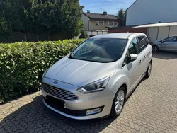 Silber Gebraucht 2017 Ford Grand C-Max Titanium Van / Kleinbus | 13.300 € (Fairer Preis)