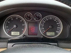 Schwarz Gebraucht 2002 VW Passat Limousine | 1.900 € (Fairer Preis)
