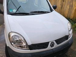 Weiß Gebraucht 2008 Renault Kangoo Van / Kleinbus | 2.800 €