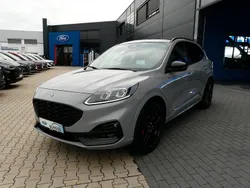 Grau Gebraucht 2024 Ford Kuga SUV | 36.950 € (Teuer)