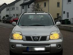 Silber Gebraucht 2004 Nissan X-Trail SUV | 1.899 € (Guter Preis)