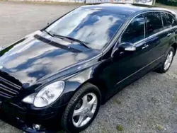 Schwarz Gebraucht 2010 Mercedes R300 Van / Kleinbus | 17.500 €