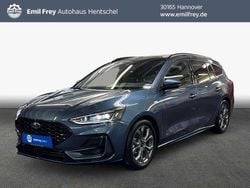 Blau Gebraucht 2024 Ford Focus ST-Line Kombi | 22.903 € (Superpreis)
