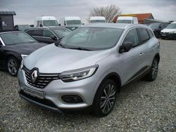 Highland grey Gebraucht 2020 Renault Kadjar Bose Edition SUV | 18.995 € (Fairer Preis)