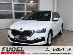 Moonweiss metallic Gebraucht 2023 Skoda Scala Style Kleinwagen | 19.999 € (Superpreis)