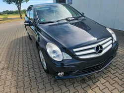 Schwarz Gebraucht 2008 Mercedes R280 Van / Kleinbus | 7.200 € (Fairer Preis)