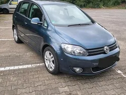 Blau Gebraucht 2009 VW Golf Plus Cross Highline Van / Kleinbus | 3.999 € (Guter Preis)