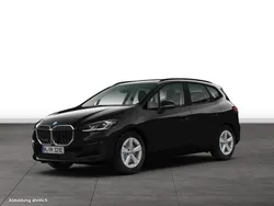 Schwarz Gebraucht 2024 BMW 230e Active Tourer Luxury Line Van / Kleinbus | 44.144 € (Superpreis)