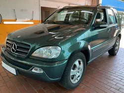 Grün Gebraucht 2002 Mercedes ML270 SUV | 4.500 € (Etwas zu teuer)